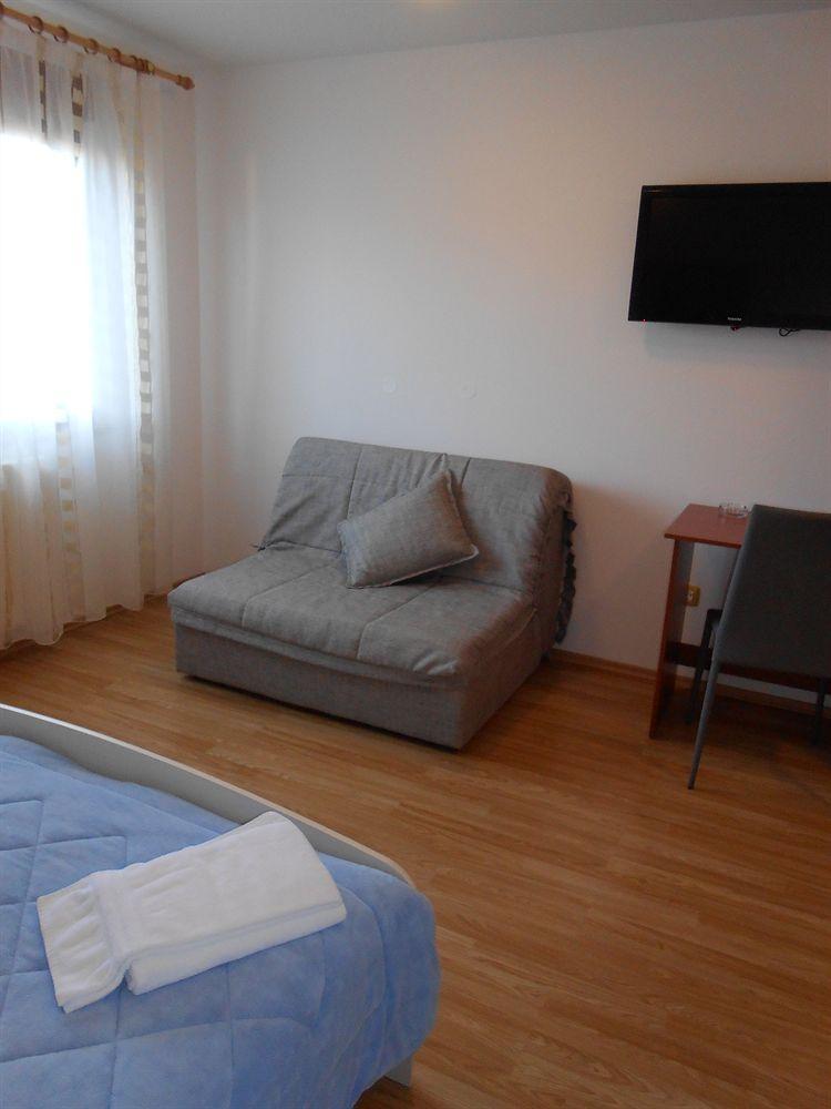 Bed&Breakfast Villa Kristina Rovigno Esterno foto
