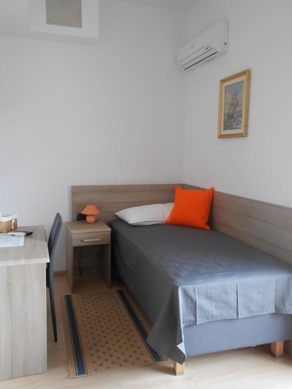 Bed&Breakfast Villa Kristina Rovigno Esterno foto