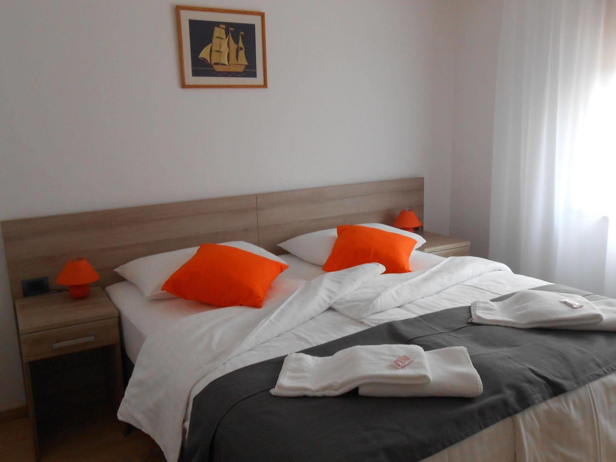 Bed&Breakfast Villa Kristina Rovigno Esterno foto